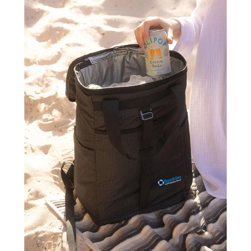 Capacooler backpack cooler
